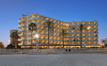 Außenansicht des Hotel El Cid