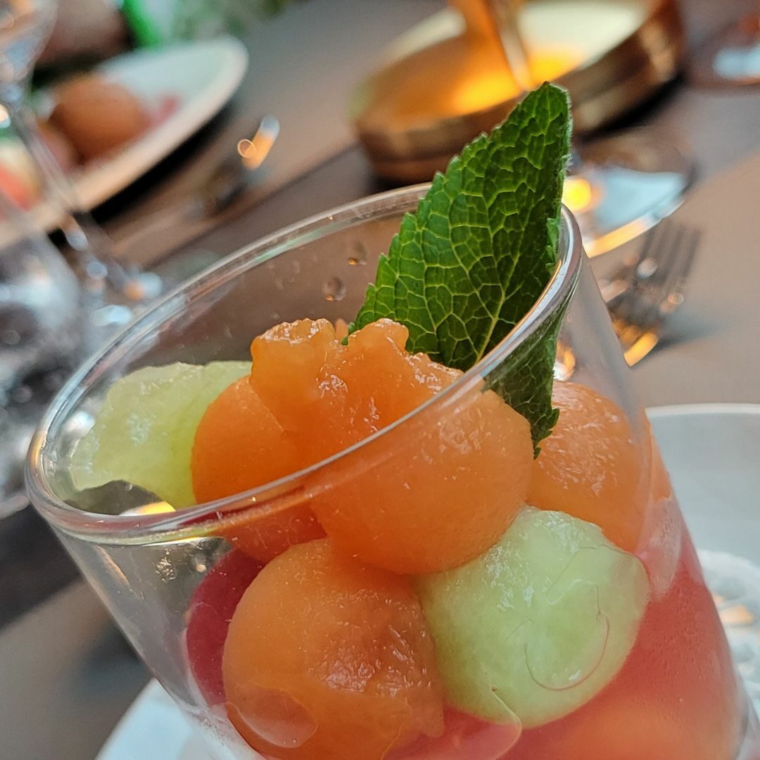 Kleiner Snack auf dem Schiff