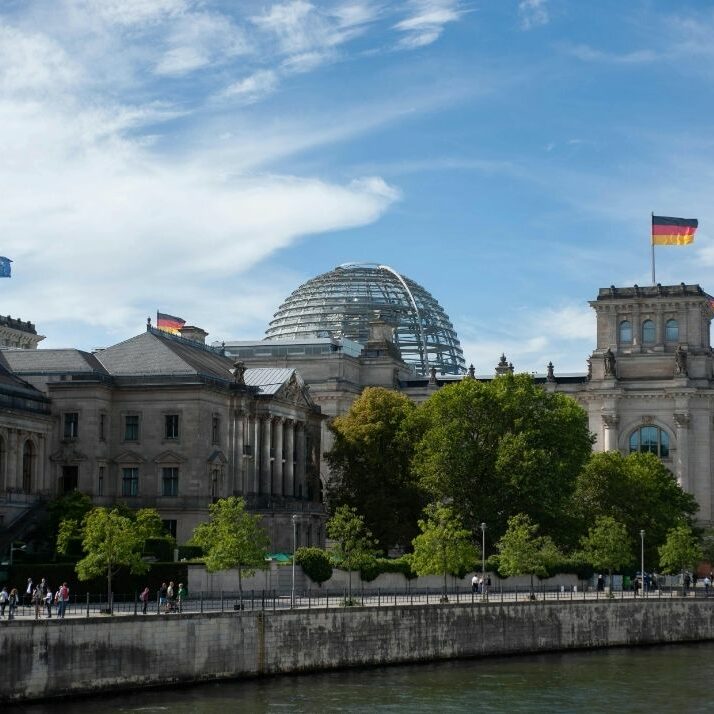 bundestagsgebaeude