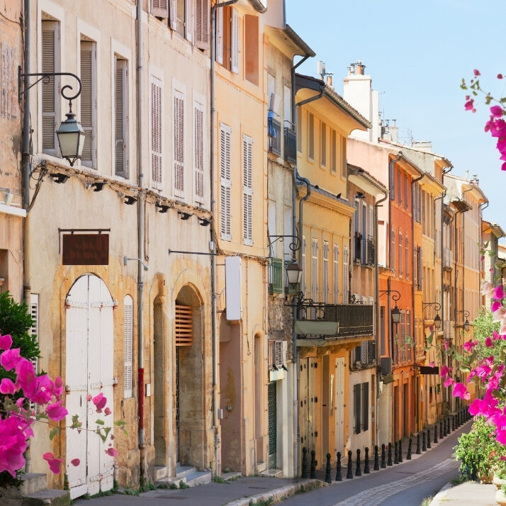 Gasse in der Altstadt von Provence Frankreich