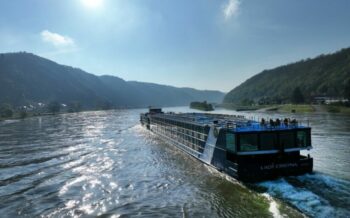 Außenansicht der MS Lady Cristina