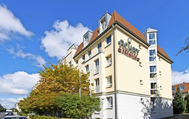 ACHAT Premium Hotel Dresden Außenansicht
