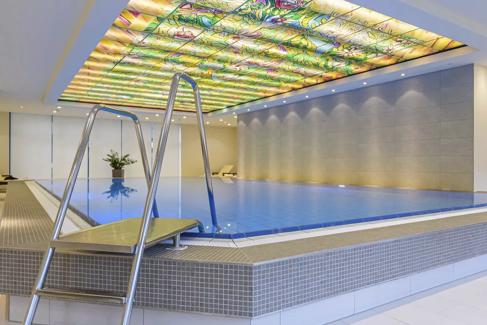 Schwimmbad des Maritim Hotel Bremen