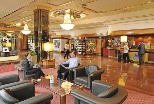 Lobby des Maritim Hotel Bremen