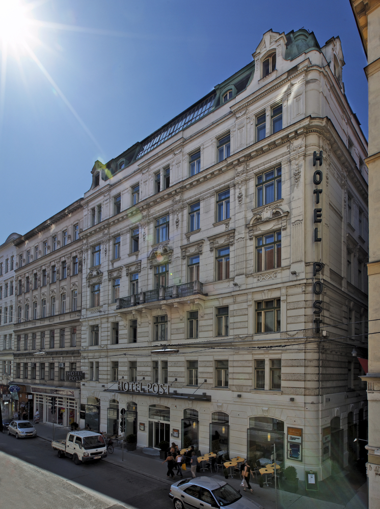Außenansicht des Hotel Post Wien
