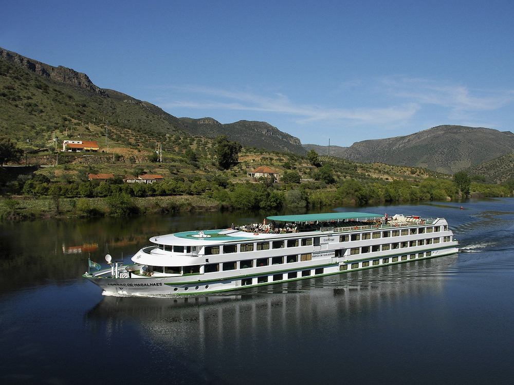 Douro Pheonix MS MAGELLAN