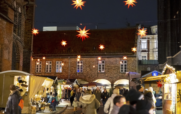 Lübeck_Historischer Weihnachtsmarkt an der Marienkirche