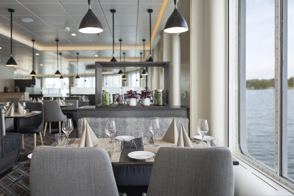 Restaurant Aune, MS Otto Sverdrup 