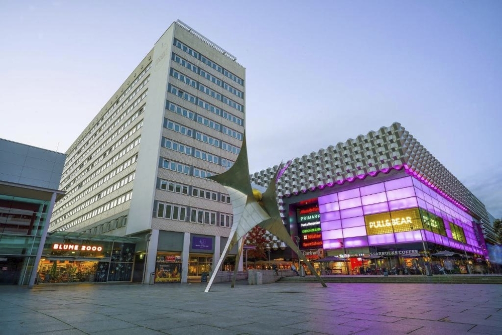 Außenansicht des Holiday Inn Express Dresden Zentrum 