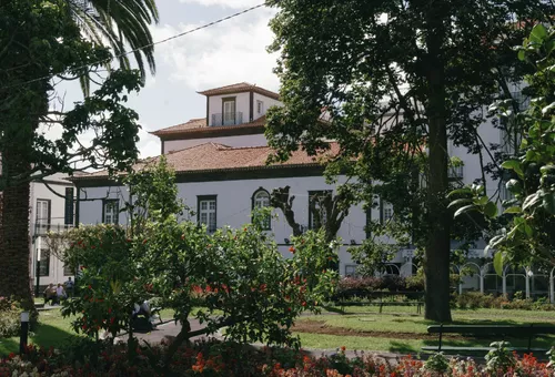 Außenansicht des Hotel Talisman auf den Azoren