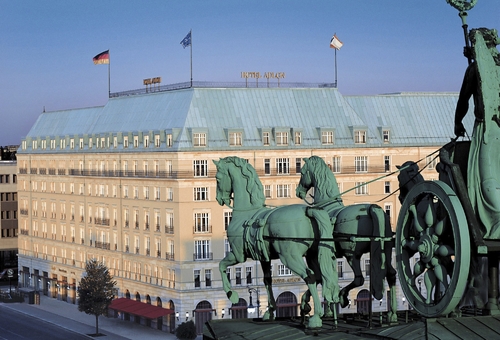 Außenansicht des Adlon Kempinski in Berlin