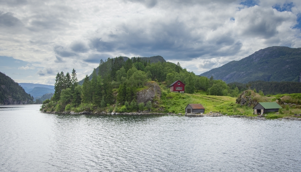Mostraumen-Fjord, Bergen