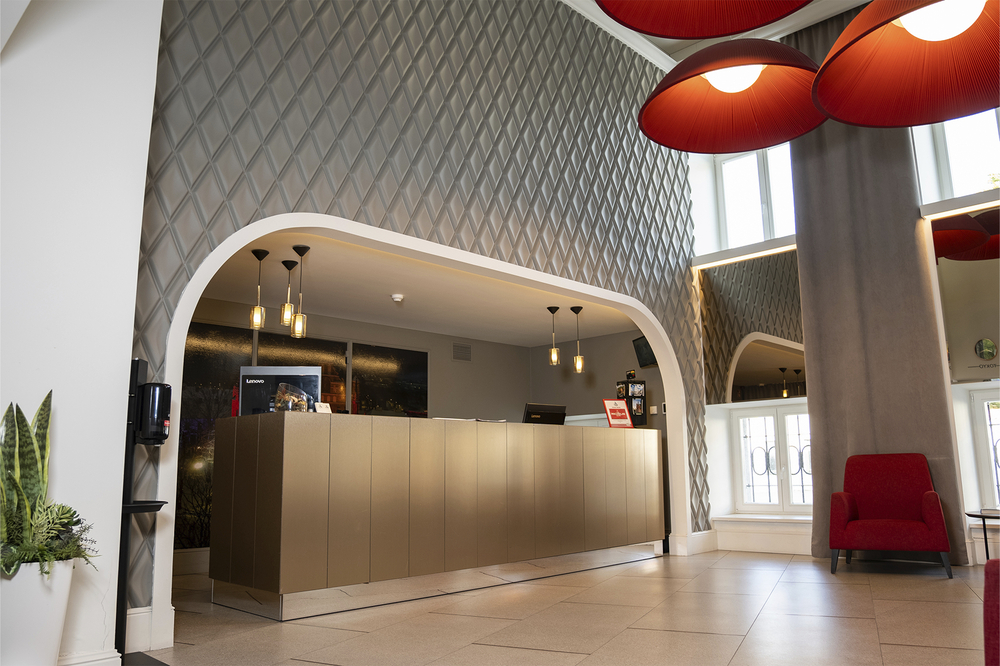 Rezeption des Hotel Vilnia