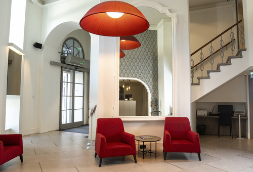 Rezeption des Hotel Vilnia