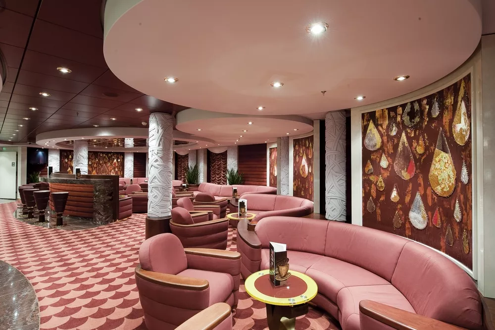 MSC Magnifica Bar