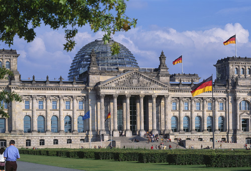Außenansicht des Reichstages in Berlin